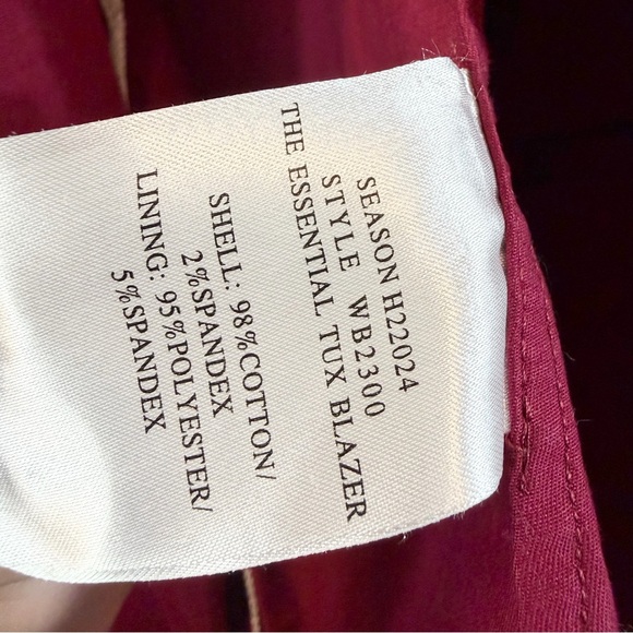 Wildfang Essential Tux Blazer Size 1X Mulberry Holiday 2024 Collection - Picture 10 of 15